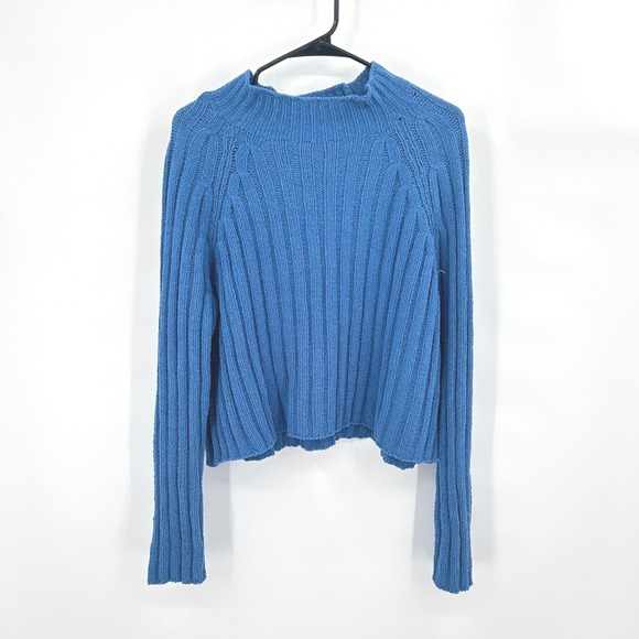 American Eagle Outfitters Sweaters - Cropped Ribbed Knit Sweater L Blue American Eagle Y2K Cozy Indie Everyday‎ Cozy